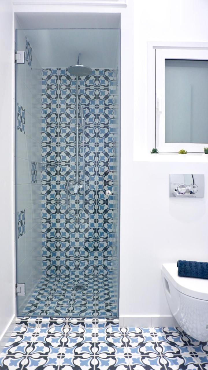 Central, Bright Apt In Athens Near Metro Extérieur photo